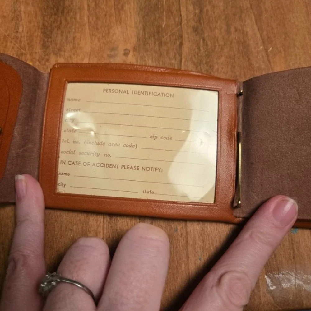 BUXTON Convertible Leather Tan Bifold Wallet‎ Top Grain Cowhide  MCM Vintage